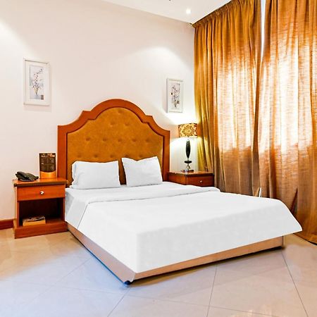 Oyo 118 Revira Hotel Manama Dış mekan fotoğraf