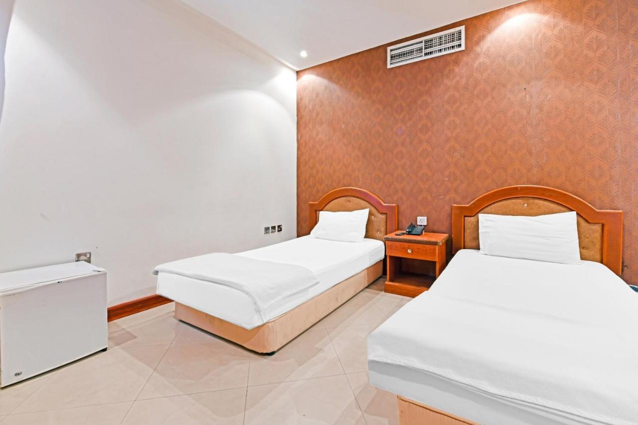 Oyo 118 Revira Hotel Manama Dış mekan fotoğraf